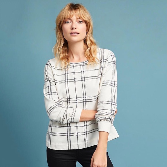 Anthropologie Sweaters - Anthropologie T.la Plaid Printed Sweatshirt
